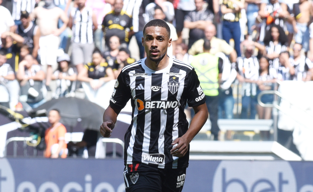 Rômulo, zagueiro do Atlético, em ação na Arena MRV - (foto: Gladyston Rodrigues/EM/D.A Press)