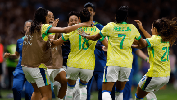 Jogadoras da Seleção Brasileira Feminina de Futebol em Paris 2024 (foto: Rafael Ribeiro/CBF)