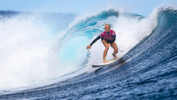 Tatiana West-Webb, surfista brasileira na final da Olimpíada de Paris (foto: William Lucas/COB)