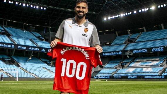 Mamardashvili, goleiro (foto: Divulgação / Valencia)