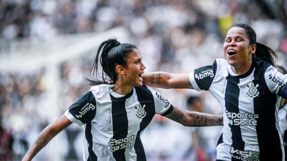 Festa das jogadores do Corinthians no primeiro gol da decisão (foto: Staff Images/CBF)