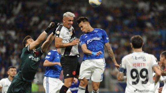 Cruzeiro e Vasco (foto: Alexandre Guzanshe/EM/D.A Press)