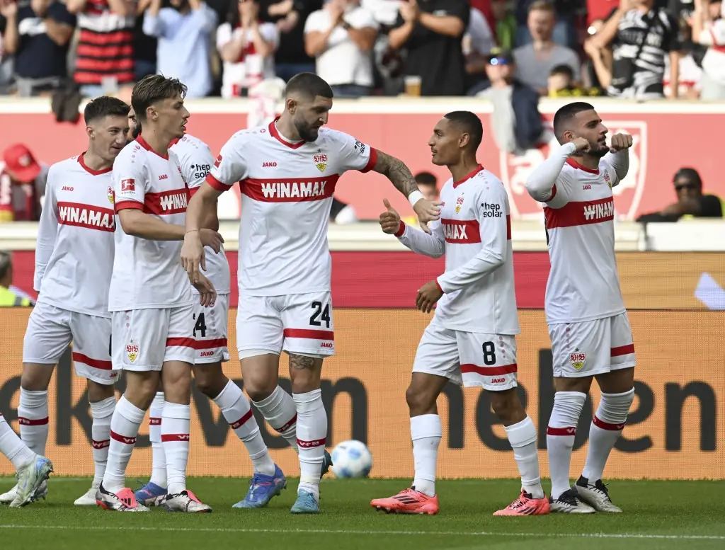 Borussia é goleado pelo Stuttgart e perde invencibilidade na Bundesliga