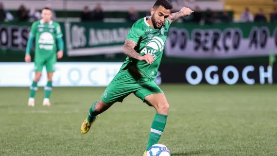 Chapecoense ganhou do Amazonas por 2 a 0 (foto: Tiago Meneghini | ACF)