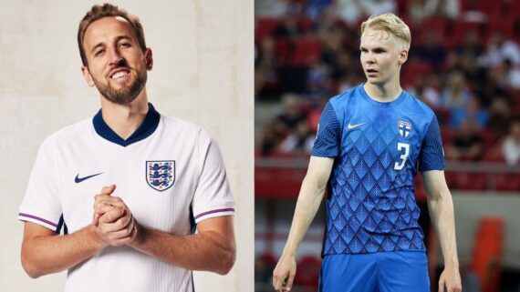 Jogadores das equipes (foto: Divulgação - england / huuhkajat)