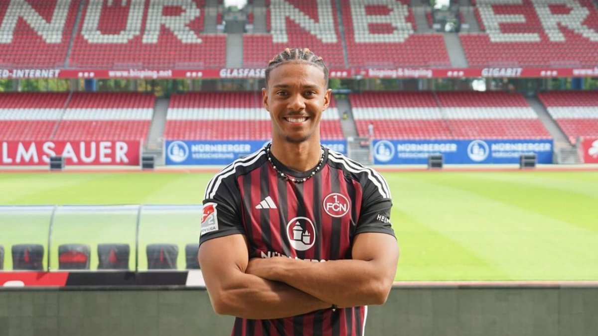 Niklas-Wilson Sommer, lateral-direito alemão do Nuermberg (foto: Divulgação/Nuremberg)