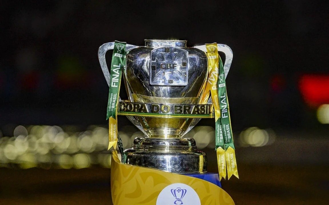 Taça da Copa do Brasil (foto: Flamengo/Divulgação)