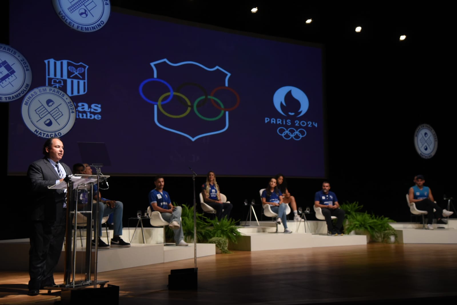 Minas presta homenagem aos atletas olímpicos