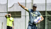 Lisca em treino do América (foto: Mourão Panda/América)