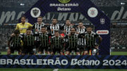 Jogadores do Atlético antes de jogo no Brasileiro (foto: Pedro Souza/Atlético)