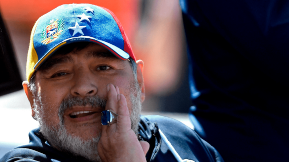 Diego Maradona, ex-futebolista argentino (foto: Andres Larrovere/AFP)