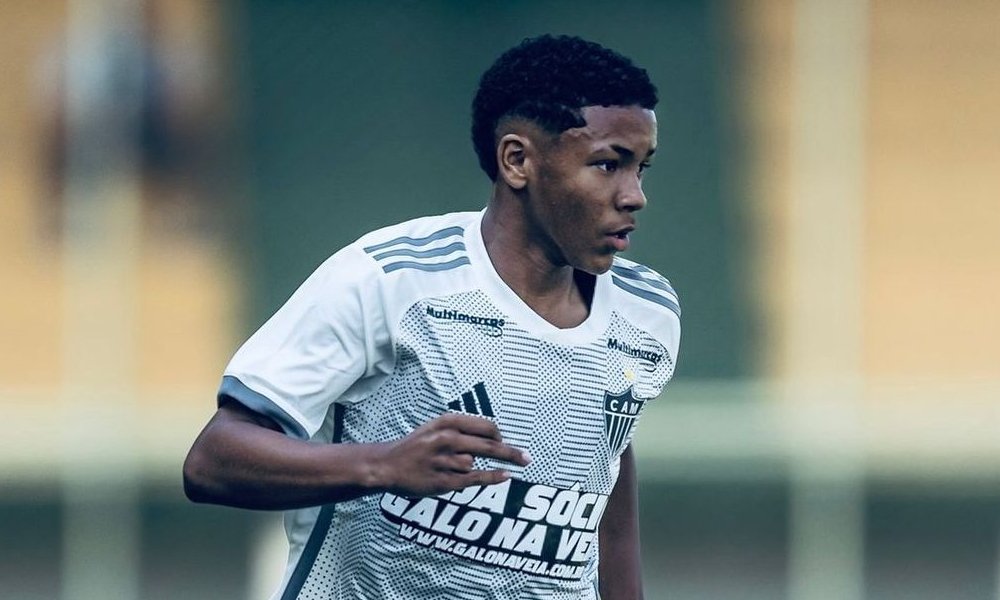 Gabriel Veneno em estreia do Atlético no time sub-17 (foto: Divulgação/Atlético)