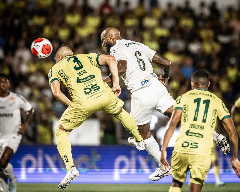 No primeiro turno equipes empataram por 2 a 2 Santos Mirassol (foto: Raul Baretta/ Santos FC)