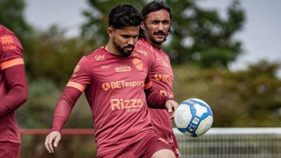 Jogador (foto: Divulgação / betocorreaphoto )