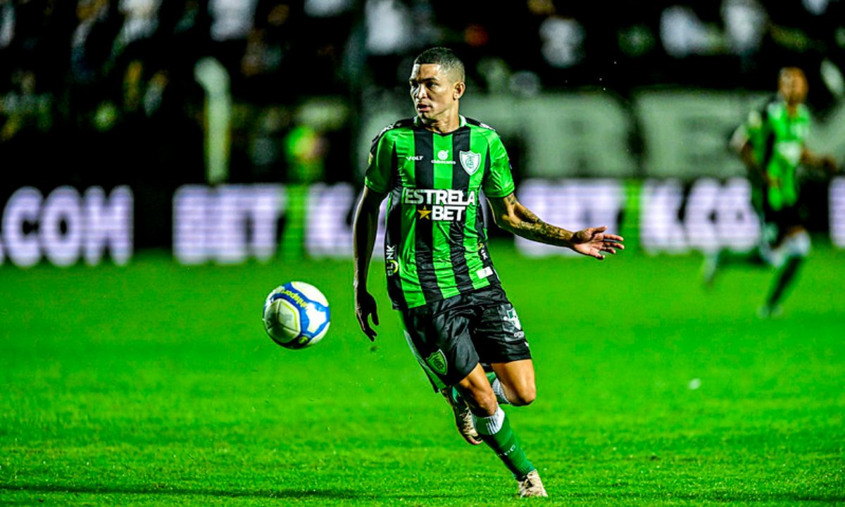 América em jogo pela Série B (foto: Mourão Panda/América)