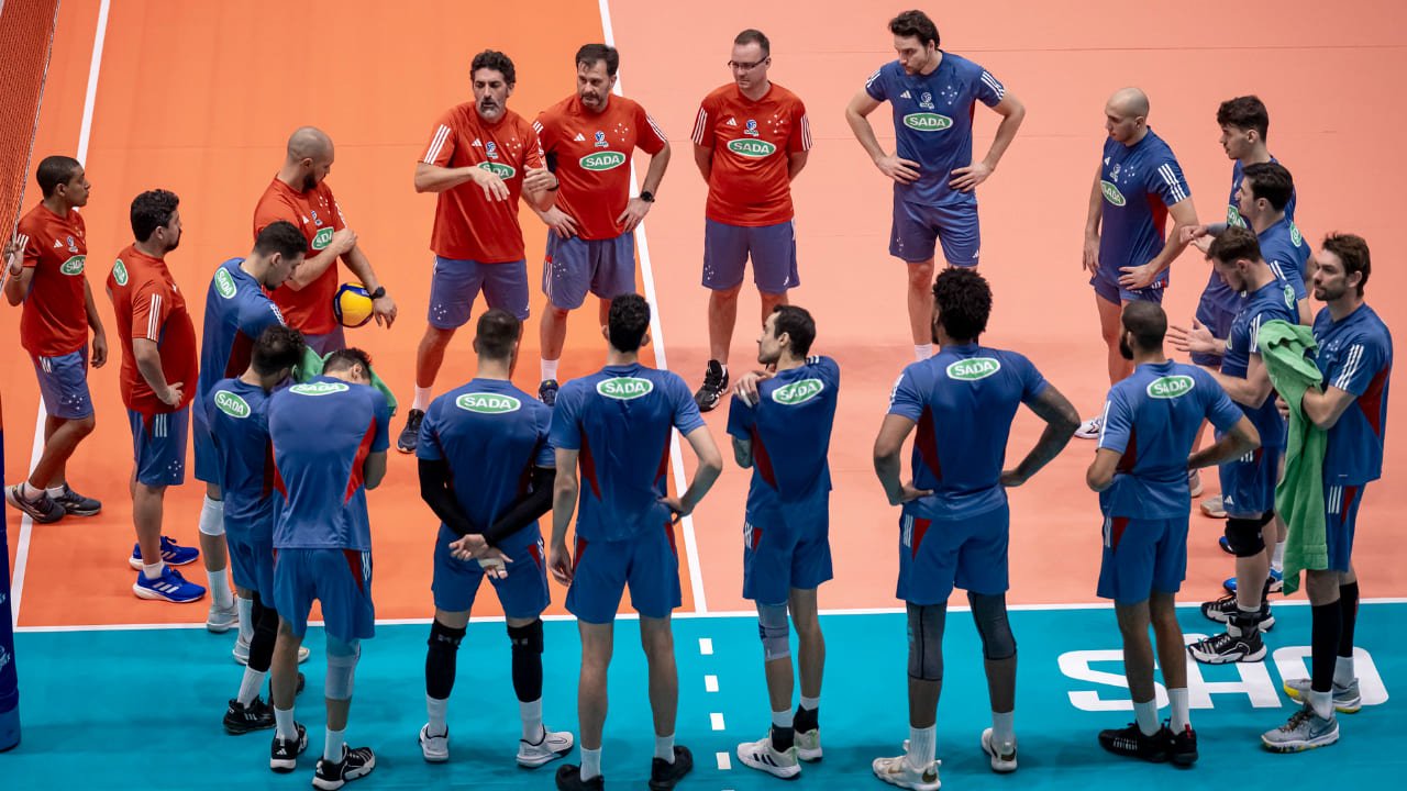 Time masculino de vôlei do Cruzeiro (foto: Agência i7/Sada Cruzeiro)