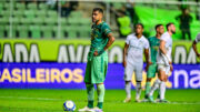 Brenner em jogo do América pela Série B (foto: Mourão Panda/América)