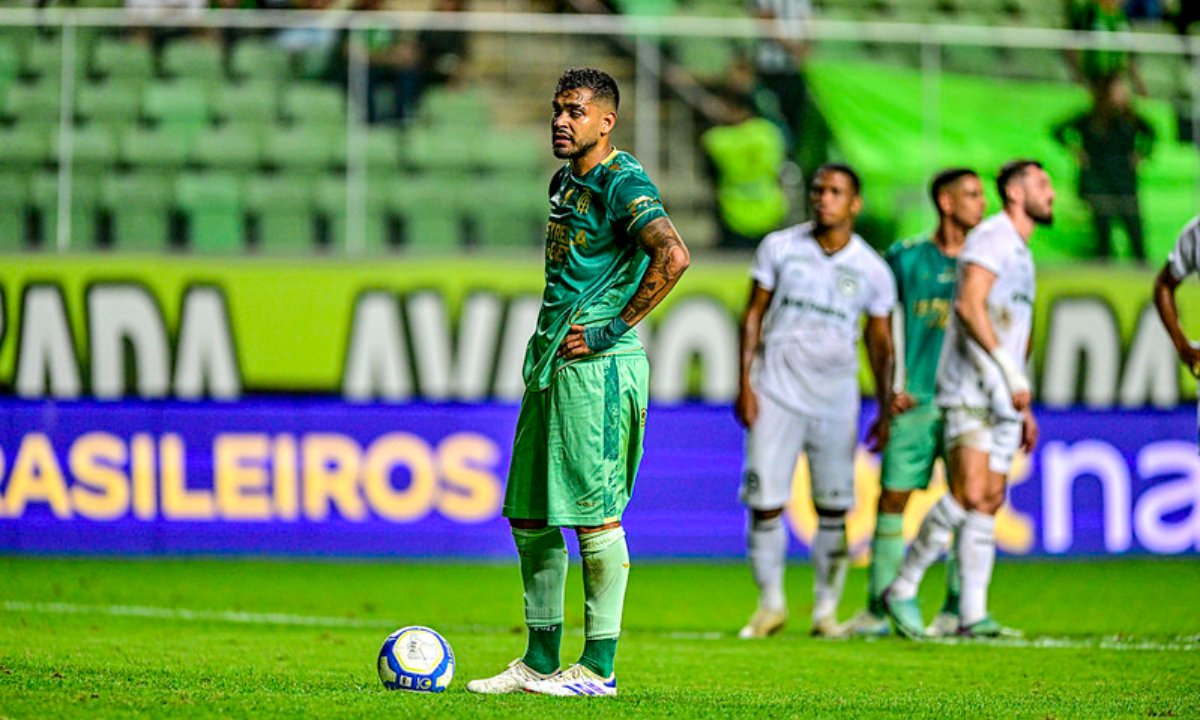 Brenner em jogo do América pela Série B (foto: Mourão Panda/América)