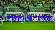 América em jogo da Série B (foto: Mourão Panda/América)