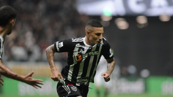 Arana comemora gol pelo Atlético diante do Vasco (foto: Alexandre Guzanshe/EM/D.A Press)