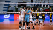 Jogadores de vôlei de Minas e Praia, pela Superliga Masculina de Vôlei (foto: Bruno Cunha/Praia Clube)