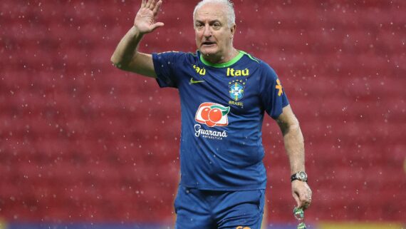 Dorival Júnior em treino da Seleção Brasileira (foto: Rafael Ribeiro/CBF)