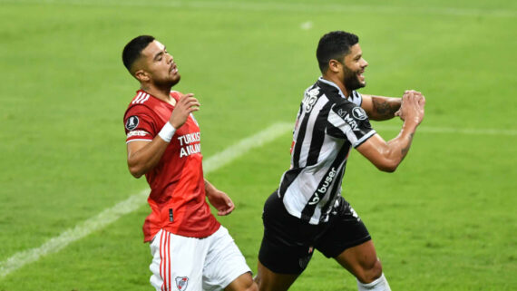 Hulk comemora golaço pelo Atlético diante do River Plate no Mineirão, pela Libertadores de 2021 (foto: Alexandre Guzanshe/EM/D.A Press)