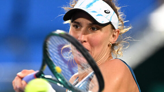 Bia Haddad, melhor tenista brasileira no ranking da WTA (foto: JUNG YEON-JE/AFP)