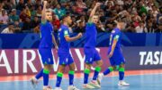 Brasil venceu Ucrânia em jogo emocionante e está na final da Copa do Mundo de futsal (foto: Leto Ribas/CBF)