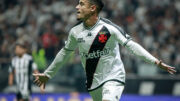 Coutinho, do Vasco, comemora gol contra o Atlético na Arena MRV, em semifinal da Copa do Brasil (foto: Matheus Lima/Vasco)