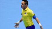 Falcão em ação pelo Brasil na Copa do Mundo de Futsal de 2016, na Colômbia (foto: AFP/GUILLERMO LEGARIA)