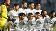 Jogadores do Atlético antes do jogo contra o Vasco em São Januário (foto: Alexandre Guzanshe/EM/DA.Press)