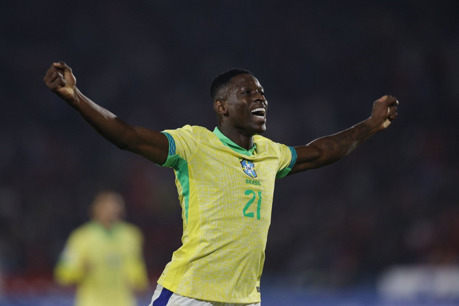 Luiz Henrique comemora gol da Seleção Brasileira (foto: Javier Torres/AFP)