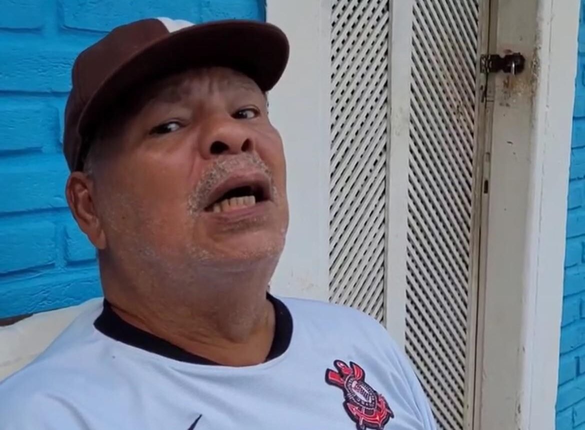 Maguila com a camisa do Corinthians (foto: Divulgação/Instagram)