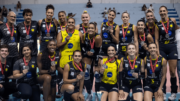 Jogadoras de vôlei do Praia Clube (foto: Bruno Cunha)