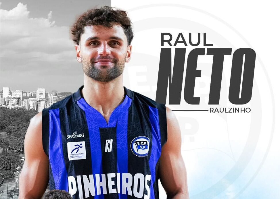 Raulzinho Neto em foto com a camisa do Pinheiros (foto: Pinheiros/Instagram)