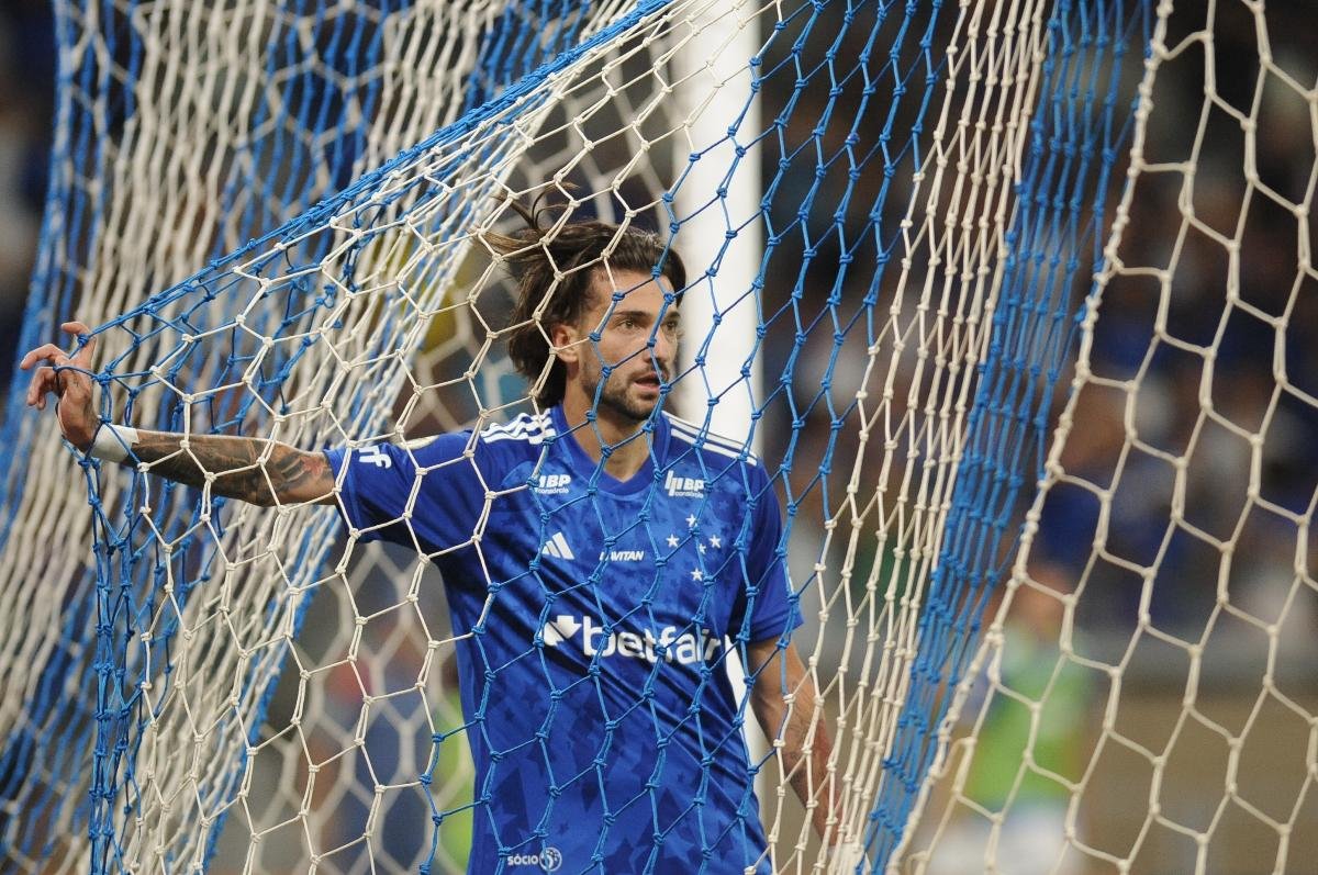 Lautaro Díaz, atacante do Cruzeiro (foto: Alexandre Guzanshe/EM/D.A. Press)