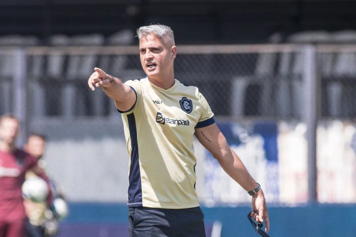 Rodrigo Santana durante treino do Remo (foto: Samara Miranda/ASCOM Remo)