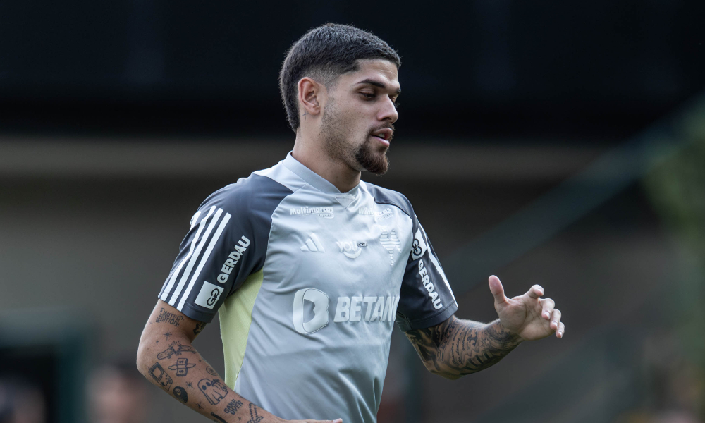 Rubens durante treino do Atlético na Cidade do Galo - (foto: Pedro Souza/Atlético)