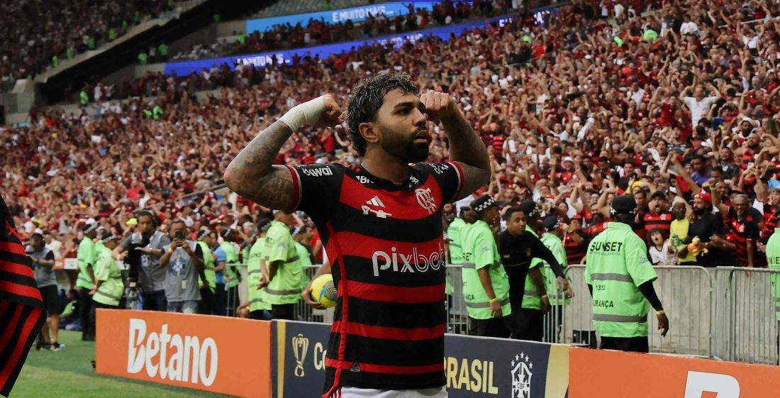 Gabigol comemora gol contra o Atlético na final da Copa do Brasil (foto: Wagner Meier / GETTY IMAGES NORTH AMERICA / Getty Images via AFP)