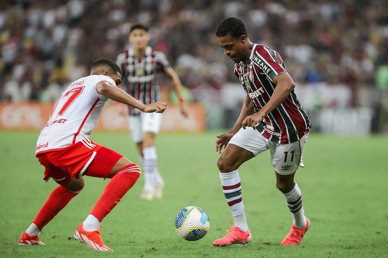 No primeiro turno, equipes empataram por 1 a 1, no Maracanã (foto: LUCAS MERÇON / FLUMINENSE FC)