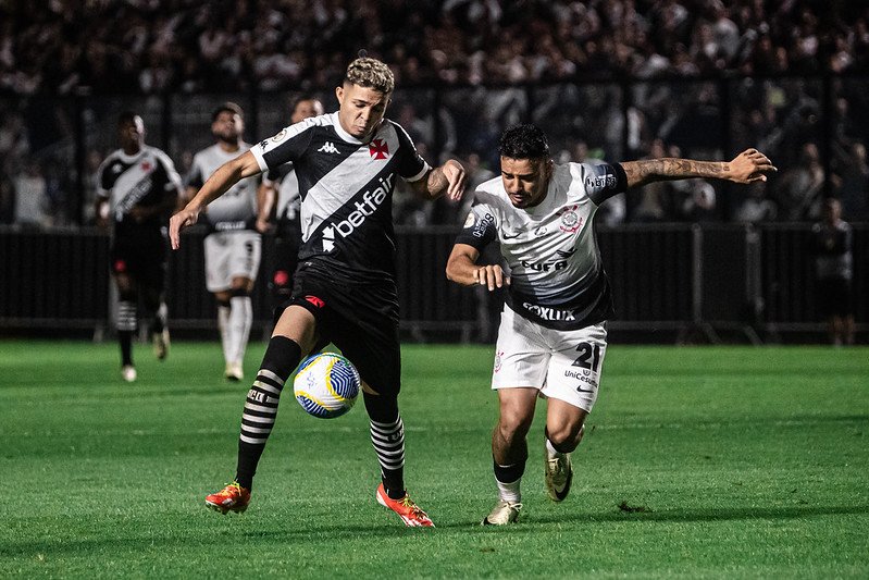 No primeiro turno, Vasco venceu por 2 a 0, em São Januário (foto: Leandro Amorim/Vasco e Matheus Lima/Vasco)