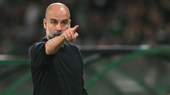 Site inglês afirmou que Guardiola está na mira da Seleção Brasileira (foto: PATRICIA DE MELO MOREIRA / AFP)