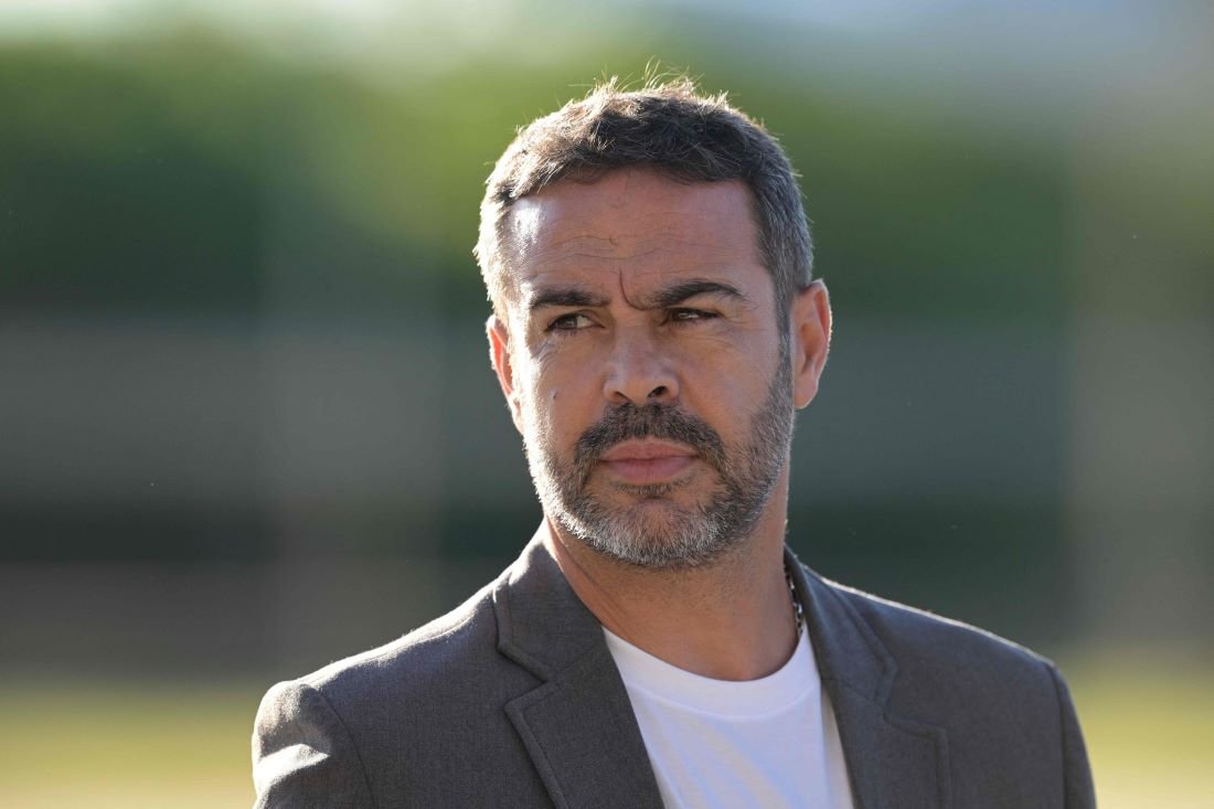 Artur Jorge comandou Botafogo na vitória sobre o Palmeiras, por 3 a 1, na terça-feira (26/11) (foto: JUAN MABROMATA / AFP)