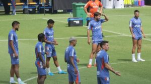 Jogadores do Cruzeiro participam de último treino antes da final da Copa Sul-Americana - Crédito: 