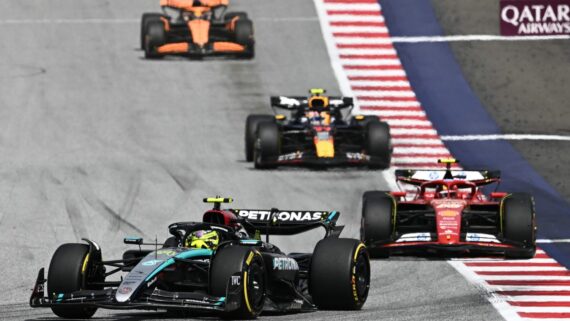 Mercedes, Ferrari, Red Bull e McLaren (foto: YURI CORTEZ / AFP)