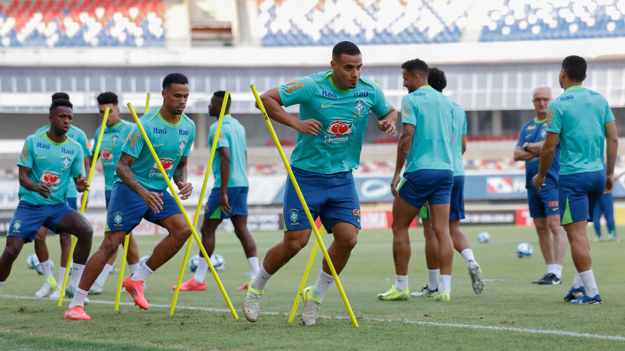 Murillo em treinamento pela Seleção Brasileira (foto: Rafael Ribeiro/CBF)