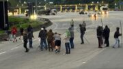 Torcedores do Palmeiras emboscaram ônibus da Máfia Azul em Mairiporã (SP) (foto: Reprodução)