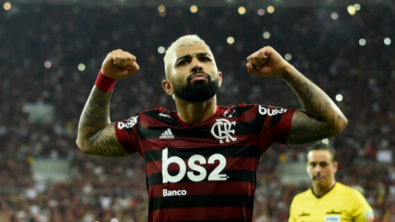 Gabigol comemora gol pelo Flamengo (foto: Mauro Pimentel/AFP)