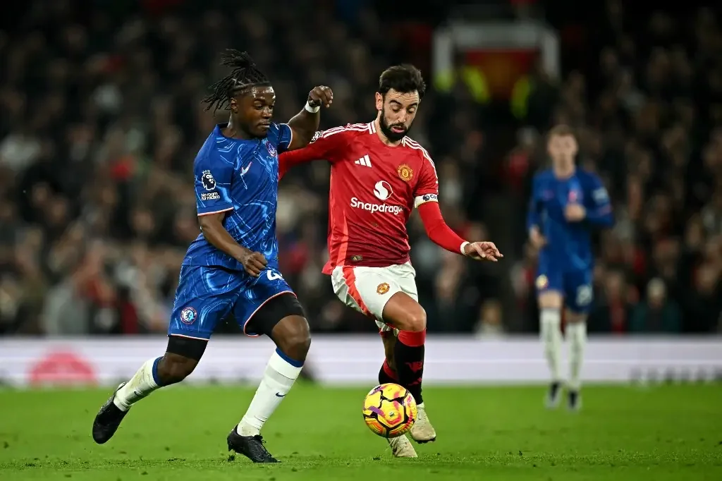 United e Chelsea empataram por 1 a 1 (foto: Paul ELLIS/AFP)